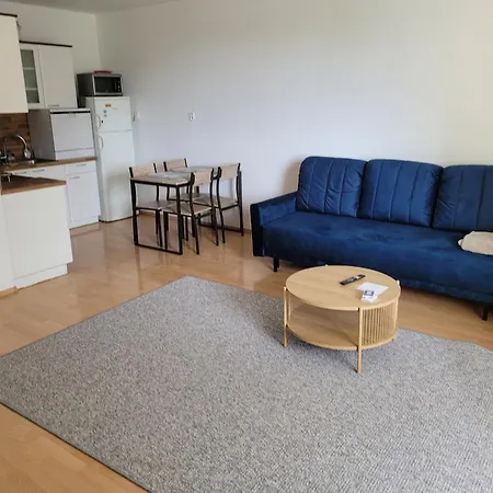 Neva 2 Apartamento *