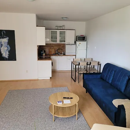 Apartman Neva 2 Nagyszombat